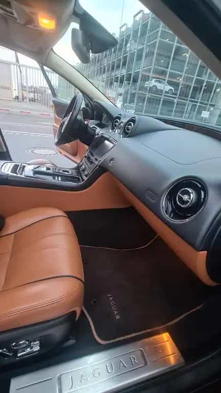 Jaguar XJ Premium Luxury 3.0 V6 Diesel S Premium Luxury 06/2011-photo-6