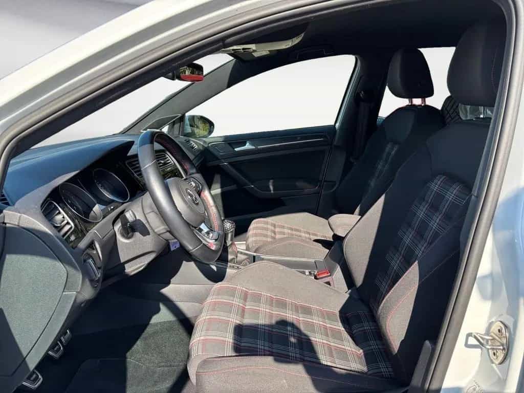 Volkswagen Golf GTI (BlueMotion Technology) 07/2018-photo-6