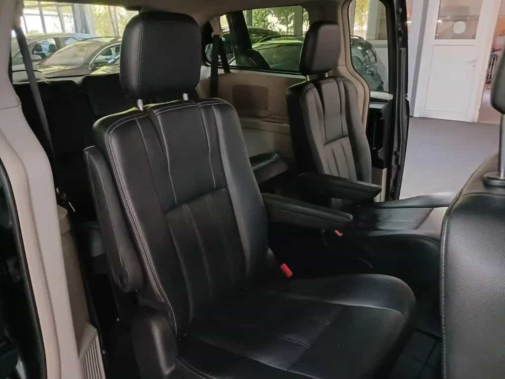 Chrysler Other Town & Country  7 SITZER AUTOM LEDER NAVI KAMERA 07/2016-photo-11