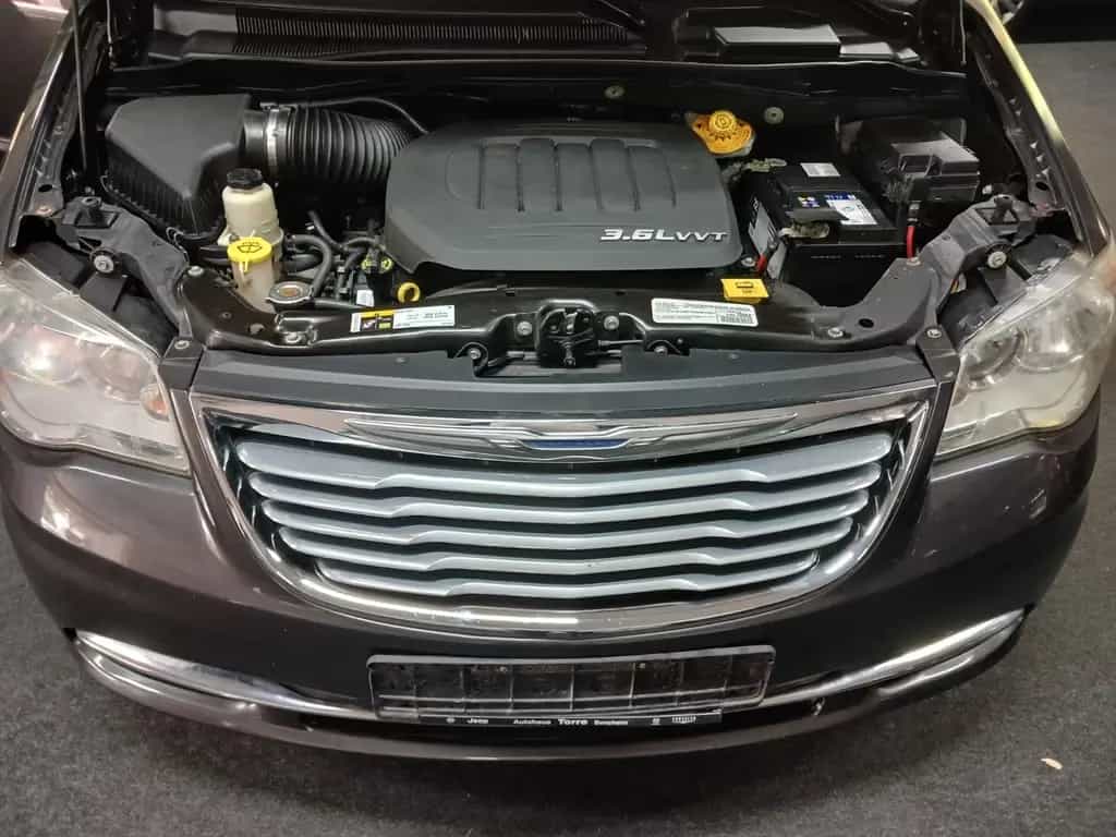 Chrysler Other Town & Country  7 SITZER AUTOM LEDER NAVI KAMERA 07/2016-photo-33