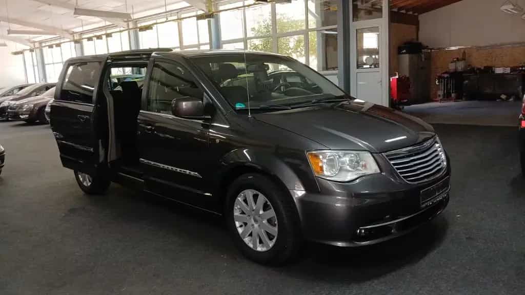 Chrysler Other Town & Country  7 SITZER AUTOM LEDER NAVI KAMERA 07/2016-photo-34