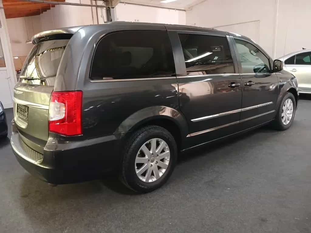 Chrysler Other Town & Country  7 SITZER AUTOM LEDER NAVI KAMERA 07/2016-photo-5