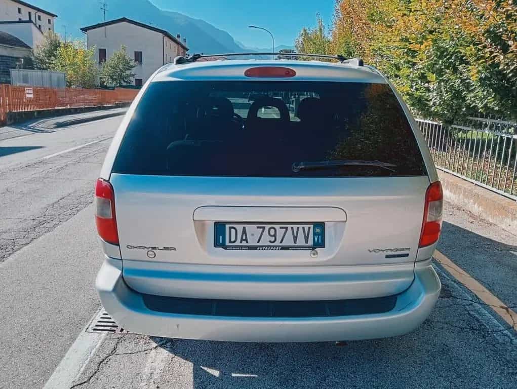Chrysler Voyager 2.8 CRD cat LX Leather Auto 08/2006-photo-4