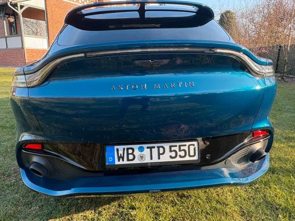 Aston Martin DBX 4.0 V8 - Ocellus Teal 04/2021-photo-6