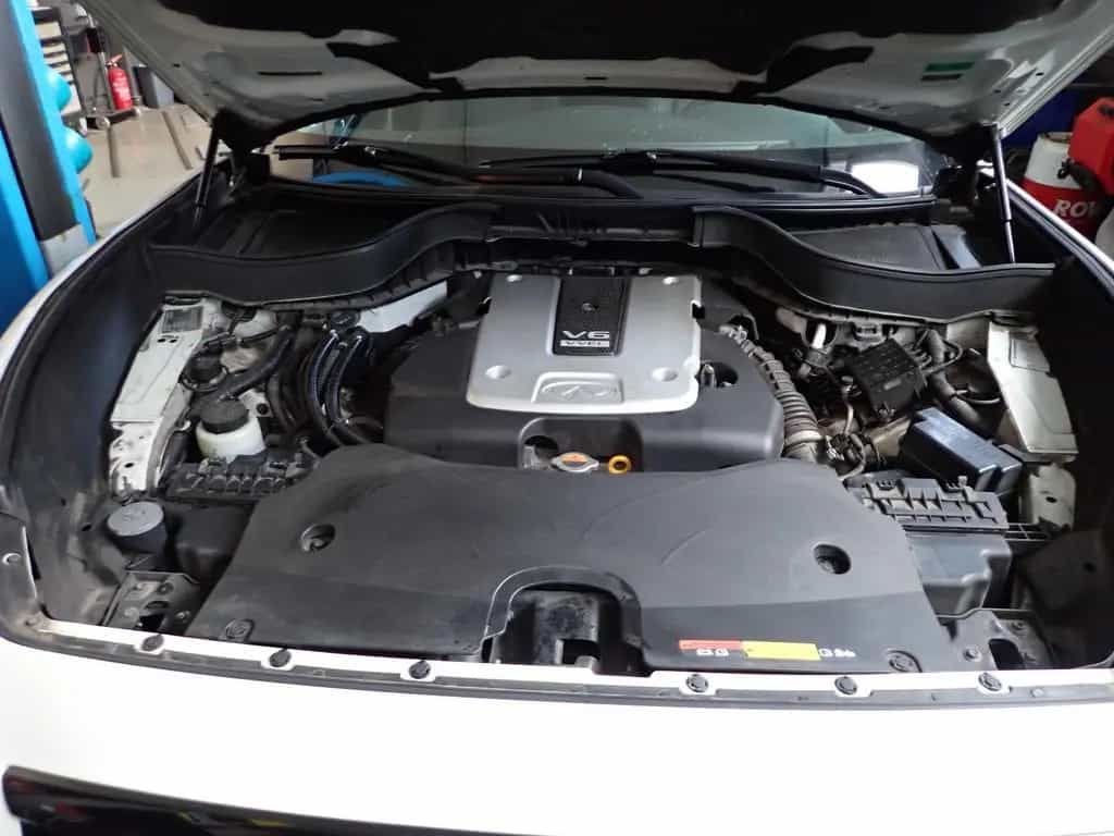 Infiniti QX70 3.7 Ultimate Ultimate 22Zoll LPG 09/2017-photo-7
