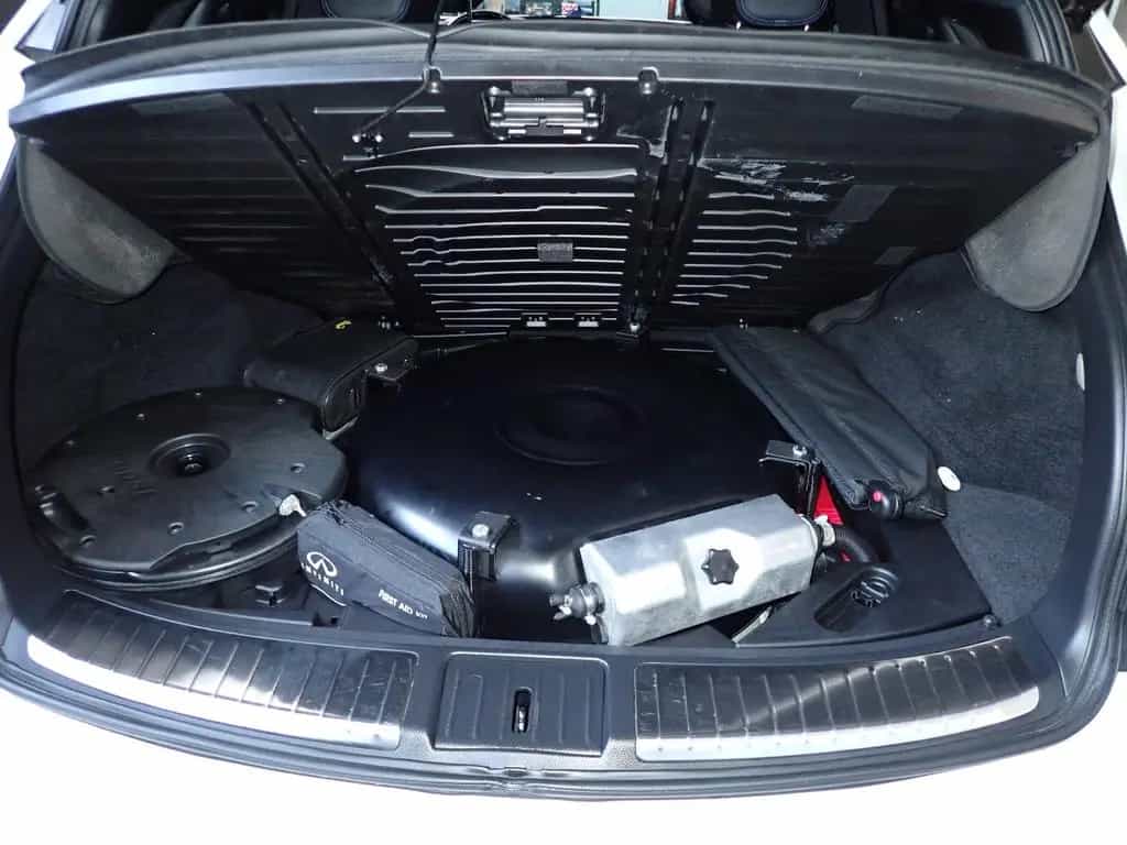 Infiniti QX70 3.7 Ultimate Ultimate 22Zoll LPG 09/2017-photo-8