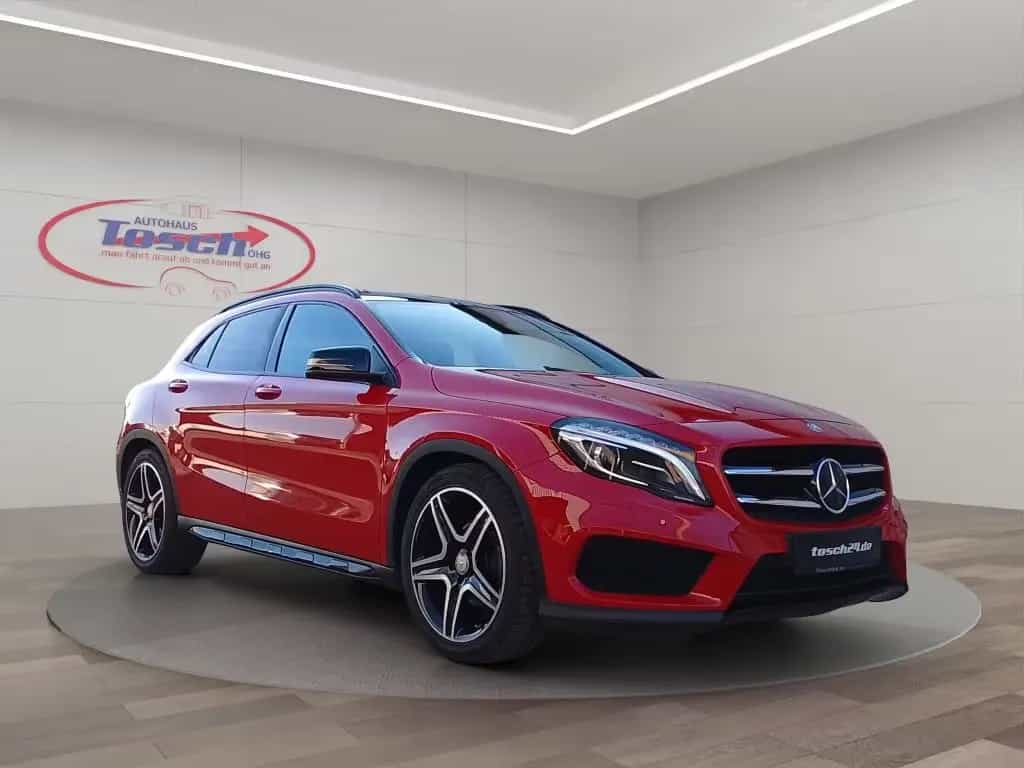 Mercedes-Benz GLA 200 7G-DCT AMG Line 05/2017-photo-1