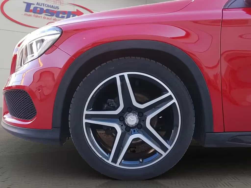 Mercedes-Benz GLA 200 7G-DCT AMG Line 05/2017-photo-8
