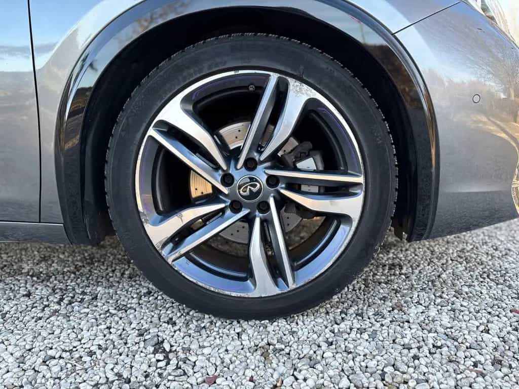 Infiniti Q30S 2.0t AWD | 211 PS | Sport | Vollausstattung 09/2016-photo-9