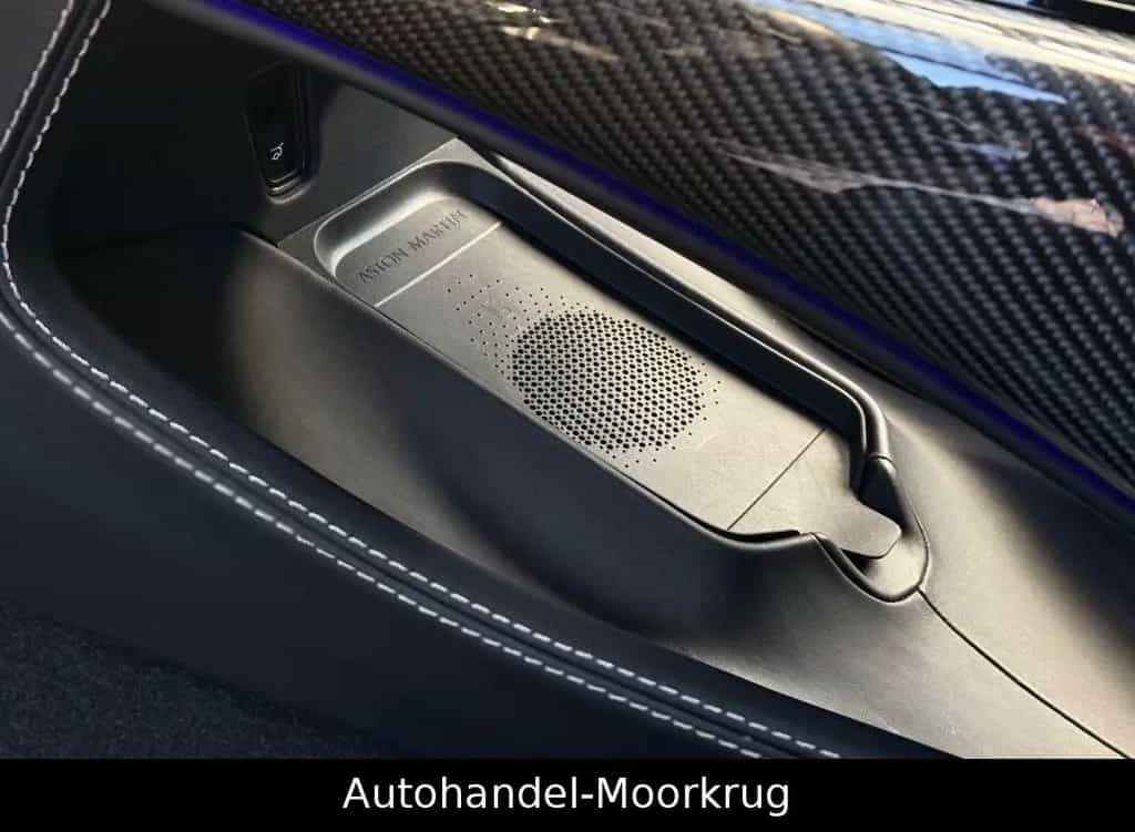 Aston Martin DBX707 4.0 V8 *Vollausstattung*Carbon-Paket* 06/2023-photo-35