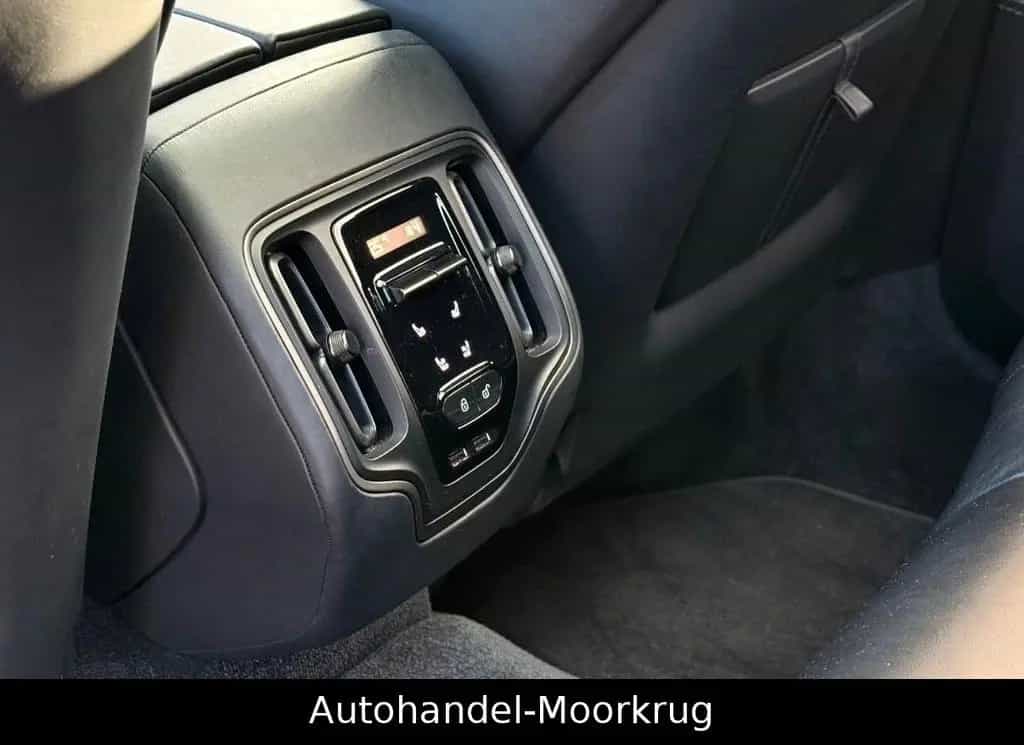 Aston Martin DBX707 4.0 V8 *Vollausstattung*Carbon-Paket* 06/2023-photo-39