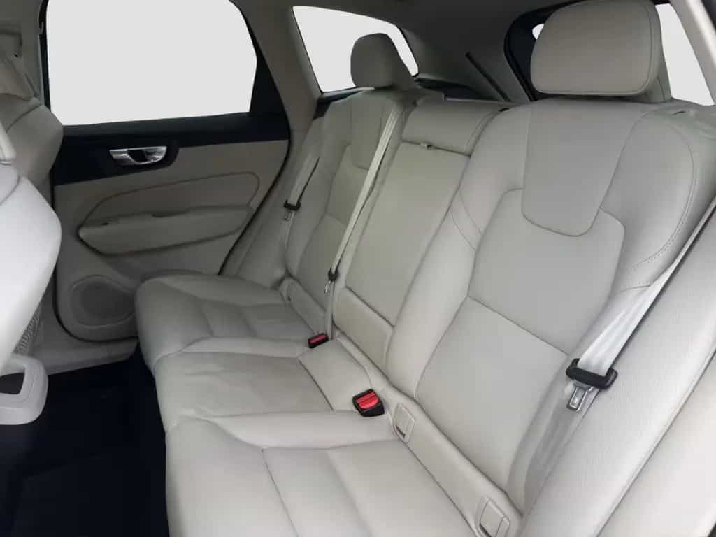 Volvo XC60 B4 Core/Leder/Navi/LED/Kam/el.HKL/hzb.LK 01/2023-photo-13