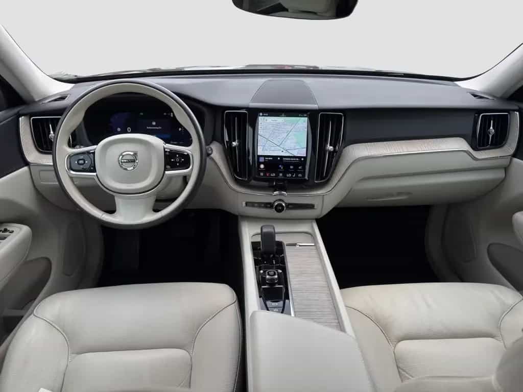 Volvo XC60 B4 Core/Leder/Navi/LED/Kam/el.HKL/hzb.LK 01/2023-photo-9