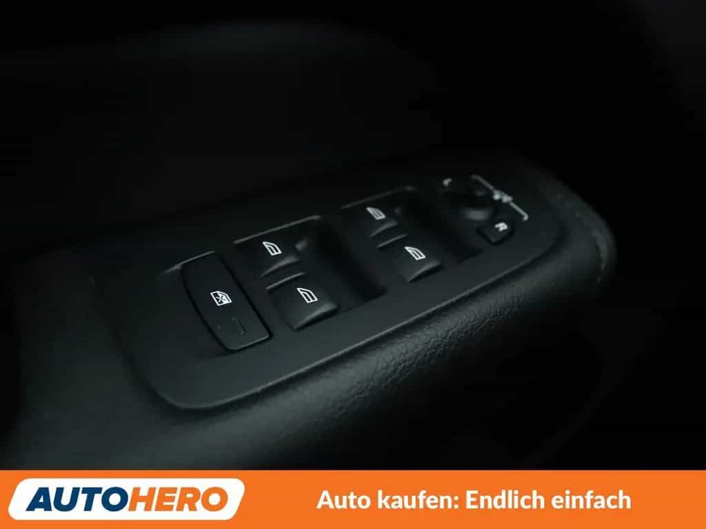 Volvo 2.0 B4 Diesel Inscription AWD Aut.*NAV*TEMP*PDC* 09/2020-photo-25