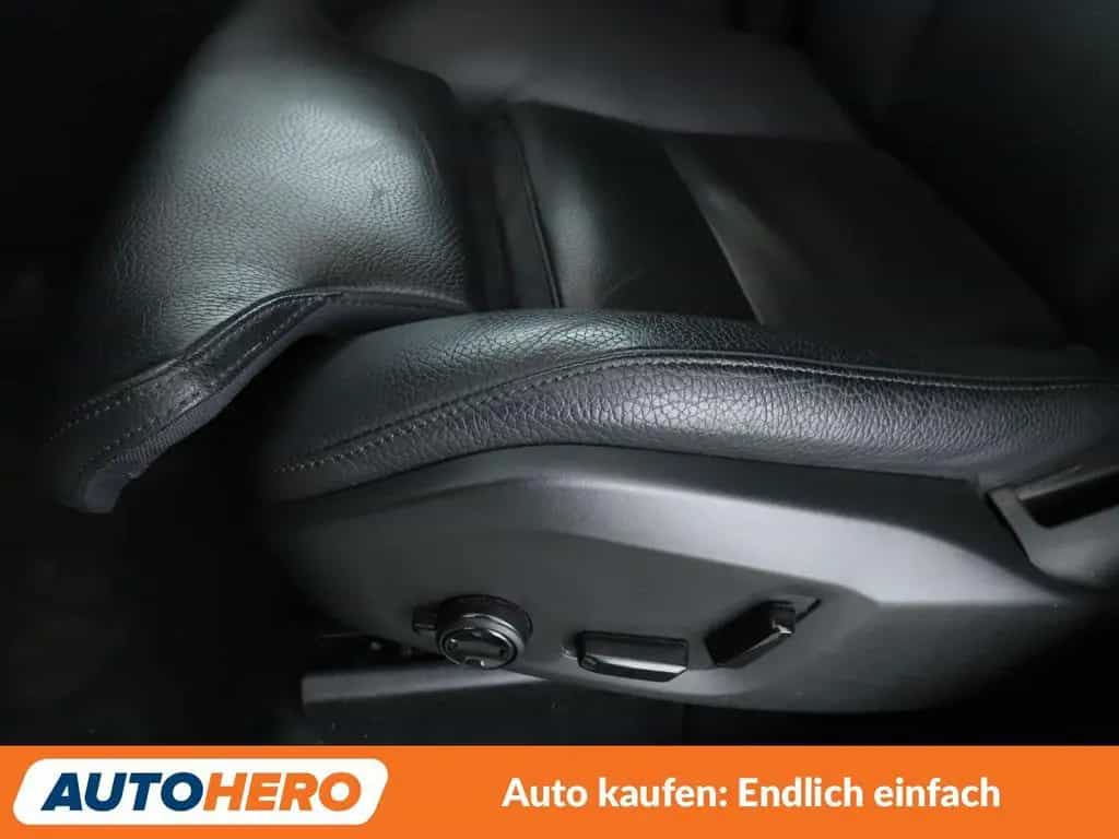 Volvo 2.0 B4 Diesel Inscription AWD Aut.*NAV*TEMP*PDC* 09/2020-photo-28