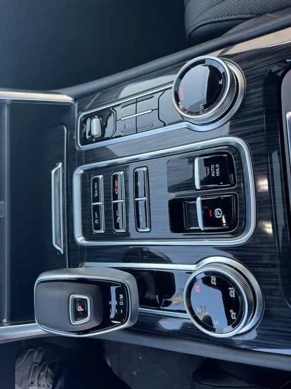 Foton 4 Ultra Pickup 4WD,AT,Leder/Sitzheizung/Carplay null-photo-14