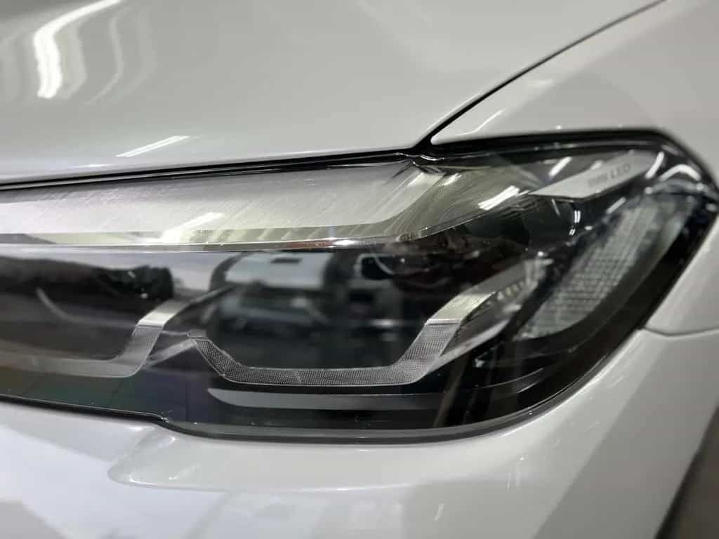 BMW 5 Series 520 d Touring AMB+AHK+DAP+HuD+Pano+HaKa+SH+MEM 02/2023-photo-5