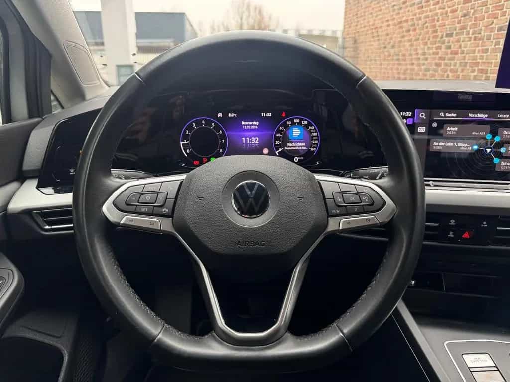 Volkswagen Golf VIII Variant Life eTSI DSG|LED|NAVI|SHZ|AHK 06/2021-photo-12