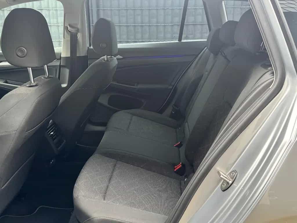 Volkswagen Golf VIII Variant Life eTSI DSG|LED|NAVI|SHZ|AHK 06/2021-photo-8
