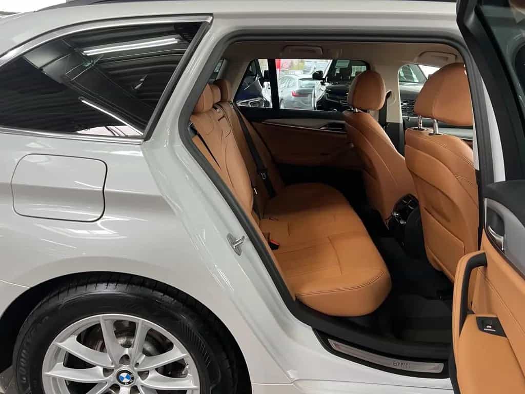 BMW 5 Series 520d Touring xDrive 4Z+ASSIST+Park+Standheizung 09/2023-photo-15