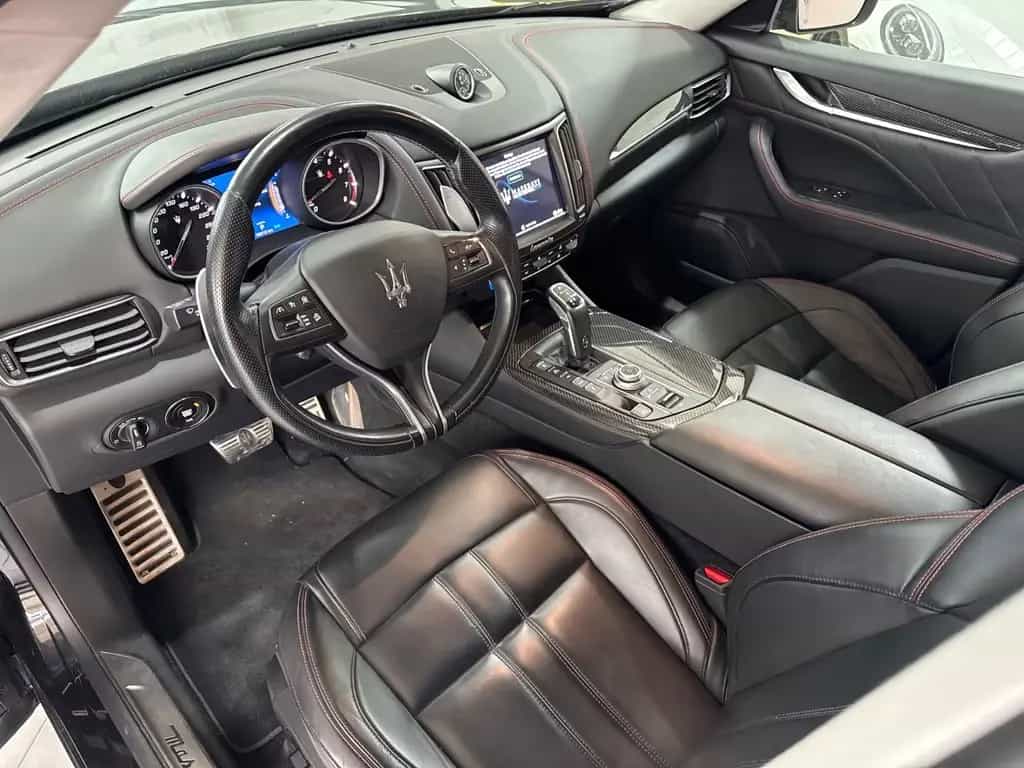 Maserati Levante GranSport S Q4 08/2020-photo-10