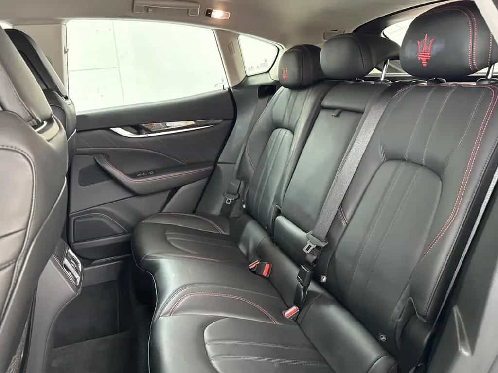 Maserati Levante GranSport S Q4 08/2020-photo-18