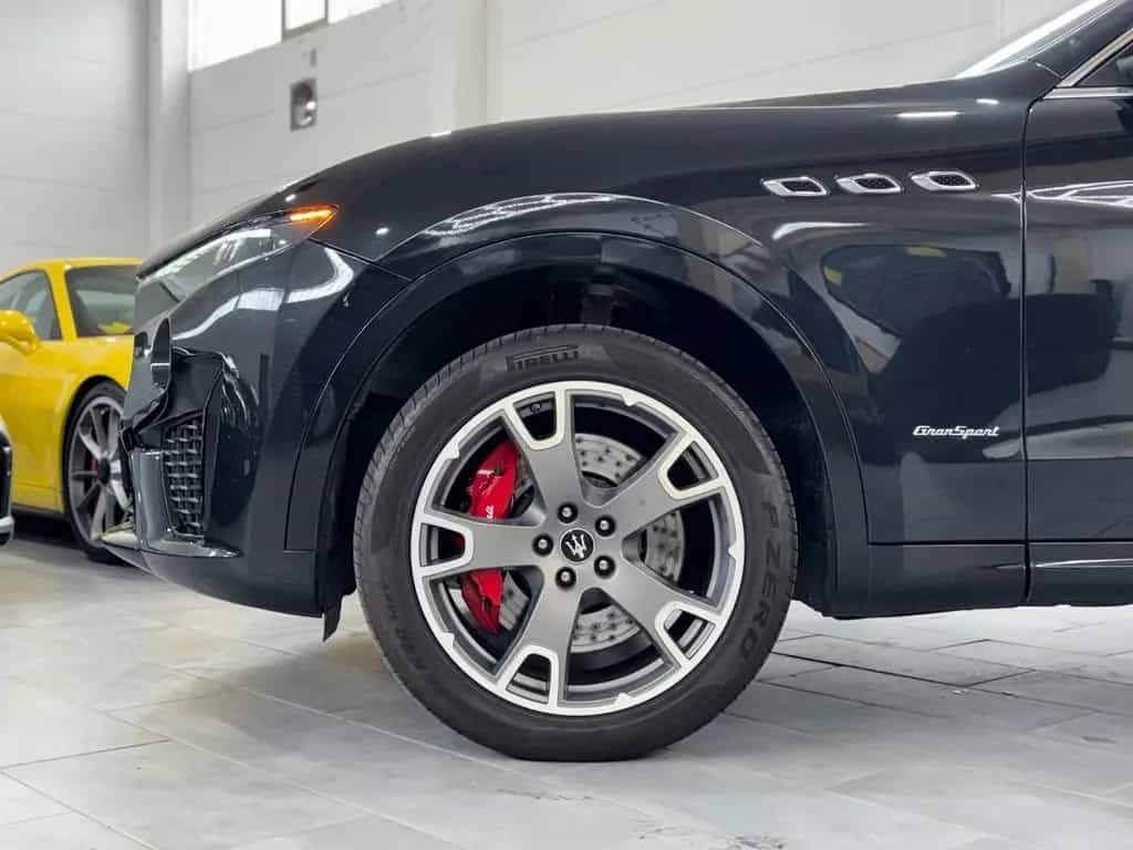 Maserati Levante GranSport S Q4 08/2020-photo-4