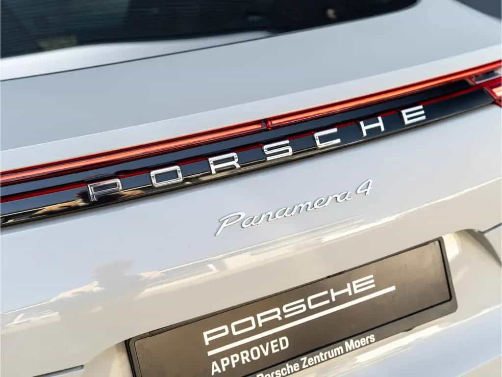 Porsche Panamera 4 21'' Luftfederung Sportabgasanlage 04/2018-photo-16