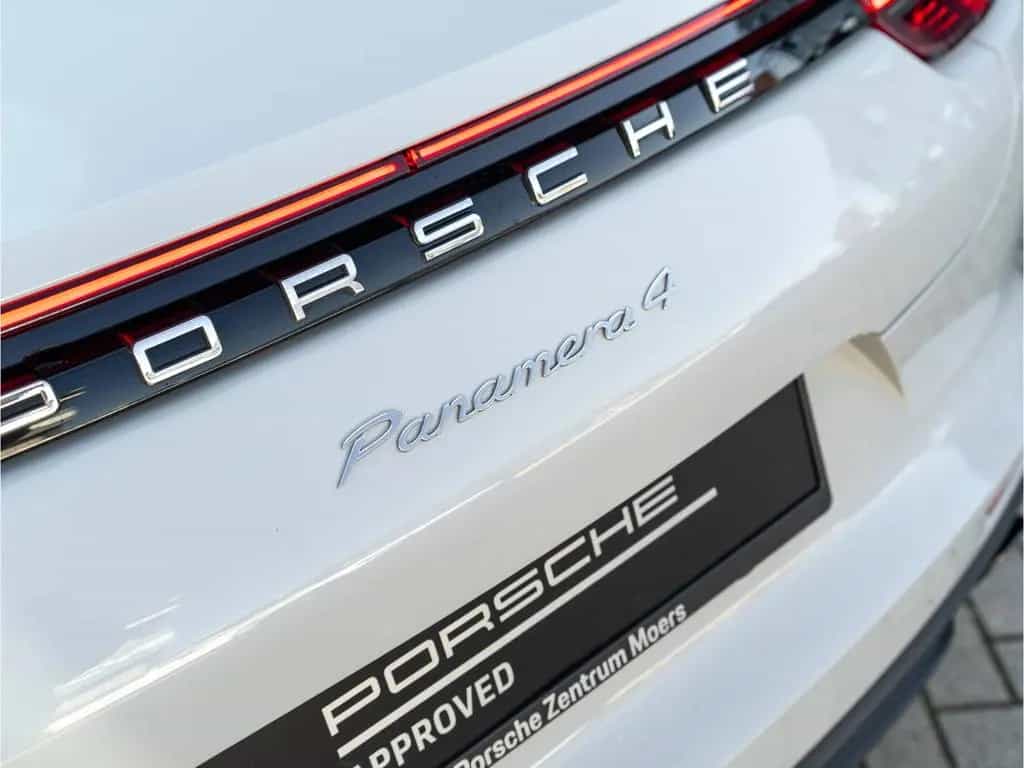 Porsche Panamera 4 21'' Luftfederung Sportabgasanlage 04/2018-photo-17