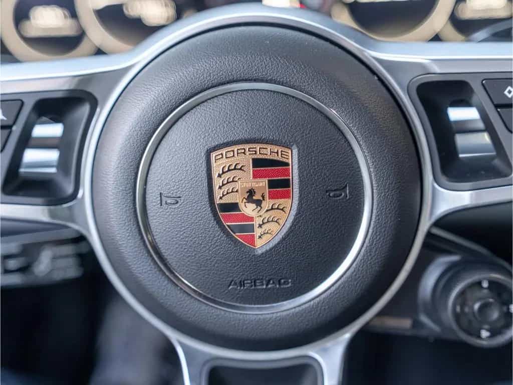 Porsche Panamera 4 21'' Luftfederung Sportabgasanlage 04/2018-photo-34