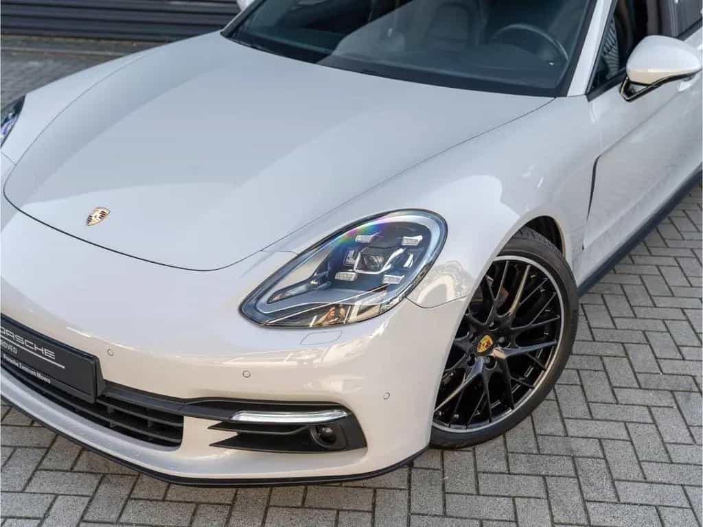 Porsche Panamera 4 21'' Luftfederung Sportabgasanlage 04/2018-photo-7