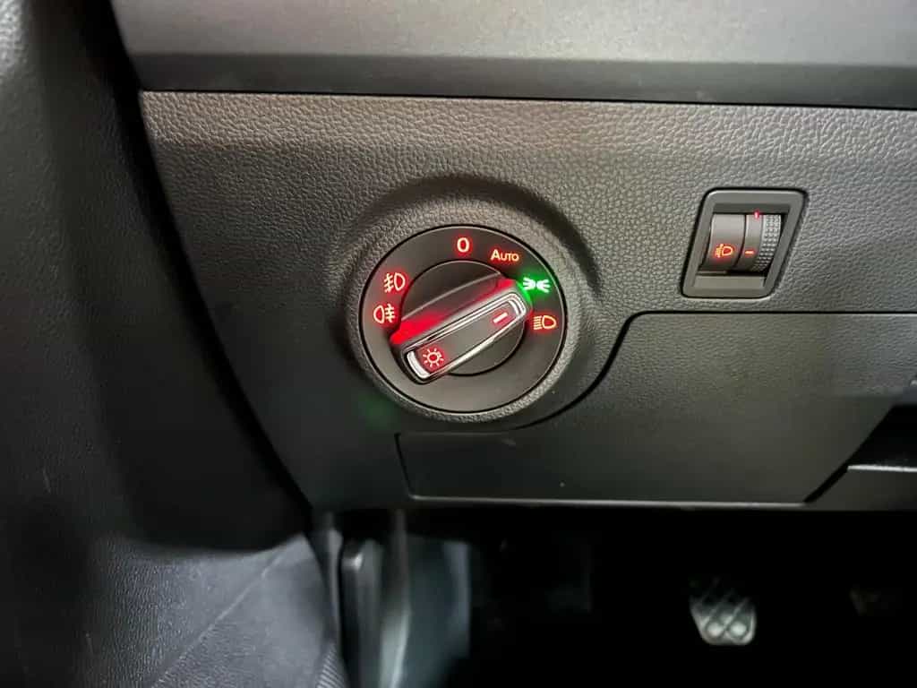 Seat Arona 1.0 TSI 110 Style Fahrassistenz+Infotain 04/2021-photo-28