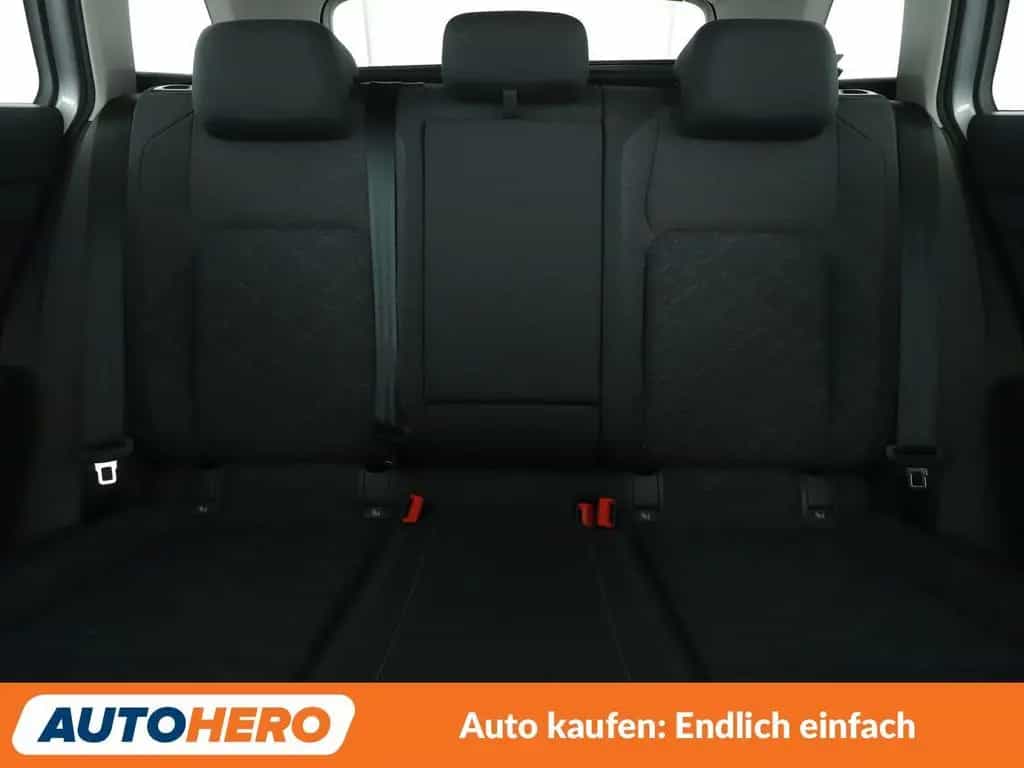 Volkswagen Golf VIII 1.0 eTSI Life Aut.*NAV*ACC*PDC*SHZ*BT* 07/2021-photo-15