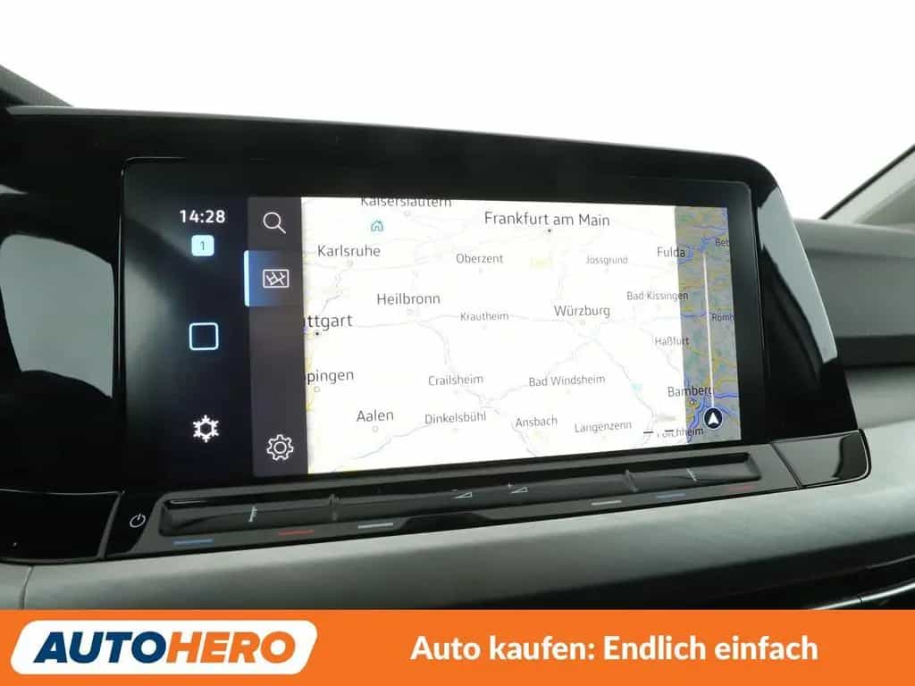Volkswagen Golf VIII 1.0 eTSI Life Aut.*NAV*ACC*PDC*SHZ*BT* 07/2021-photo-21