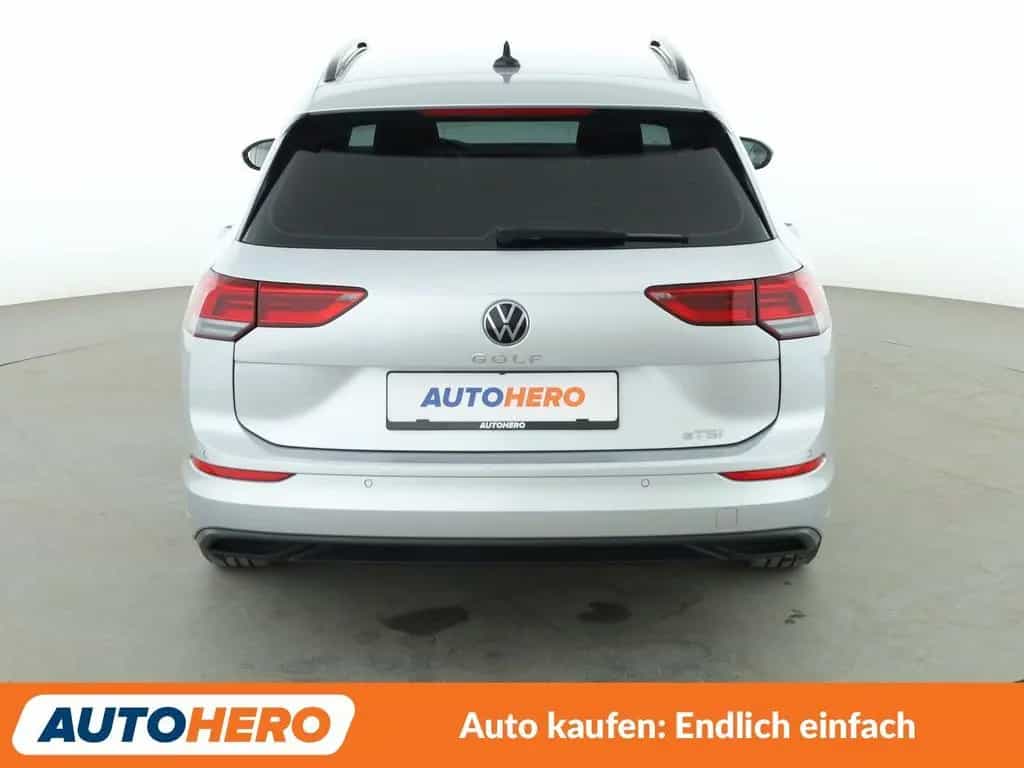 Volkswagen Golf VIII 1.0 eTSI Life Aut.*NAV*ACC*PDC*SHZ*BT* 07/2021-photo-4
