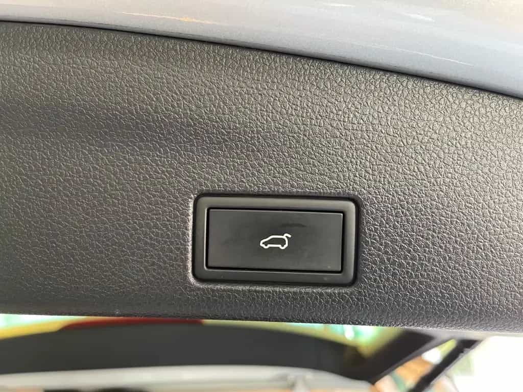 Volkswagen Sharan Cup BMT "7 Sitze" el. Schiebetüren*AHK* 11/2014-photo-23