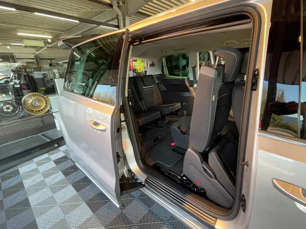 Volkswagen Sharan Cup BMT "7 Sitze" el. Schiebetüren*AHK* 11/2014-photo-35