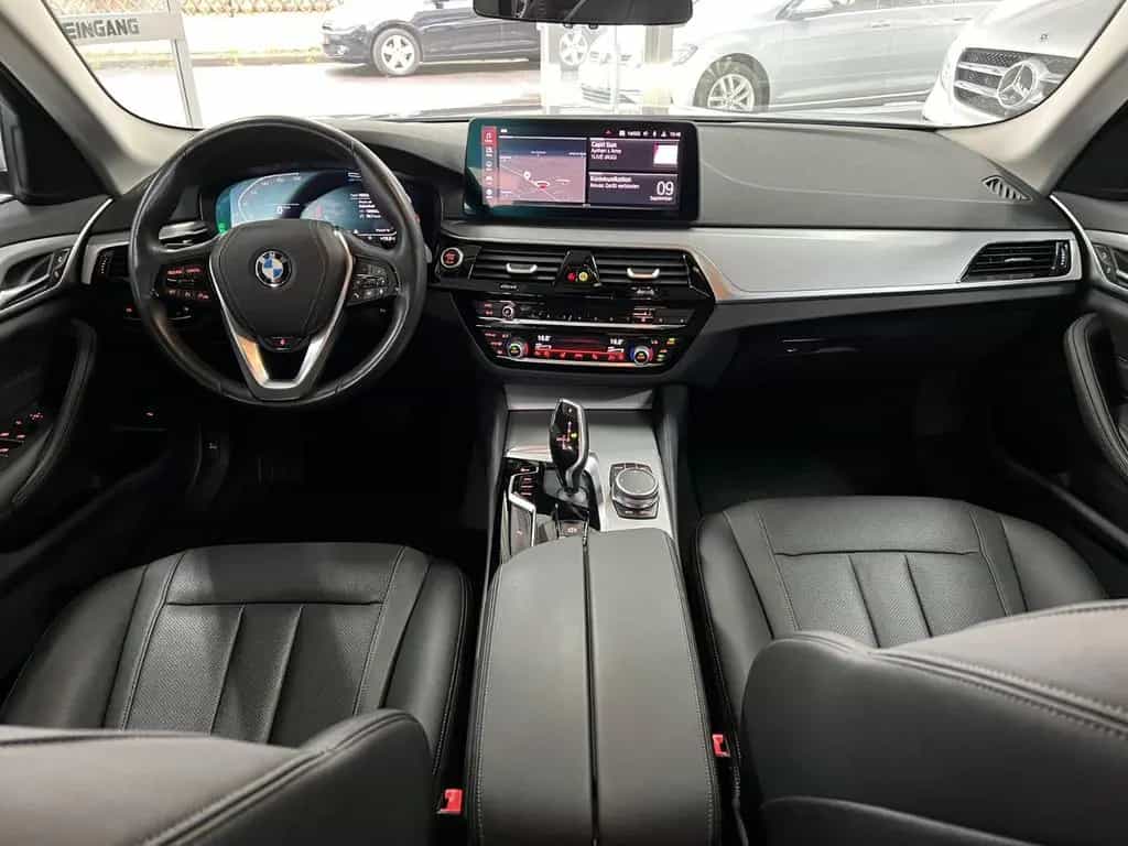 BMW 5 Series 520d Touring xD AHK+SH+Park+Driving Assist+KAM. 03/2023-photo-14