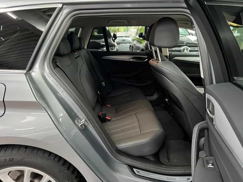BMW 5 Series 520d Touring xD AHK+SH+Park+Driving Assist+KAM. 03/2023-photo-19
