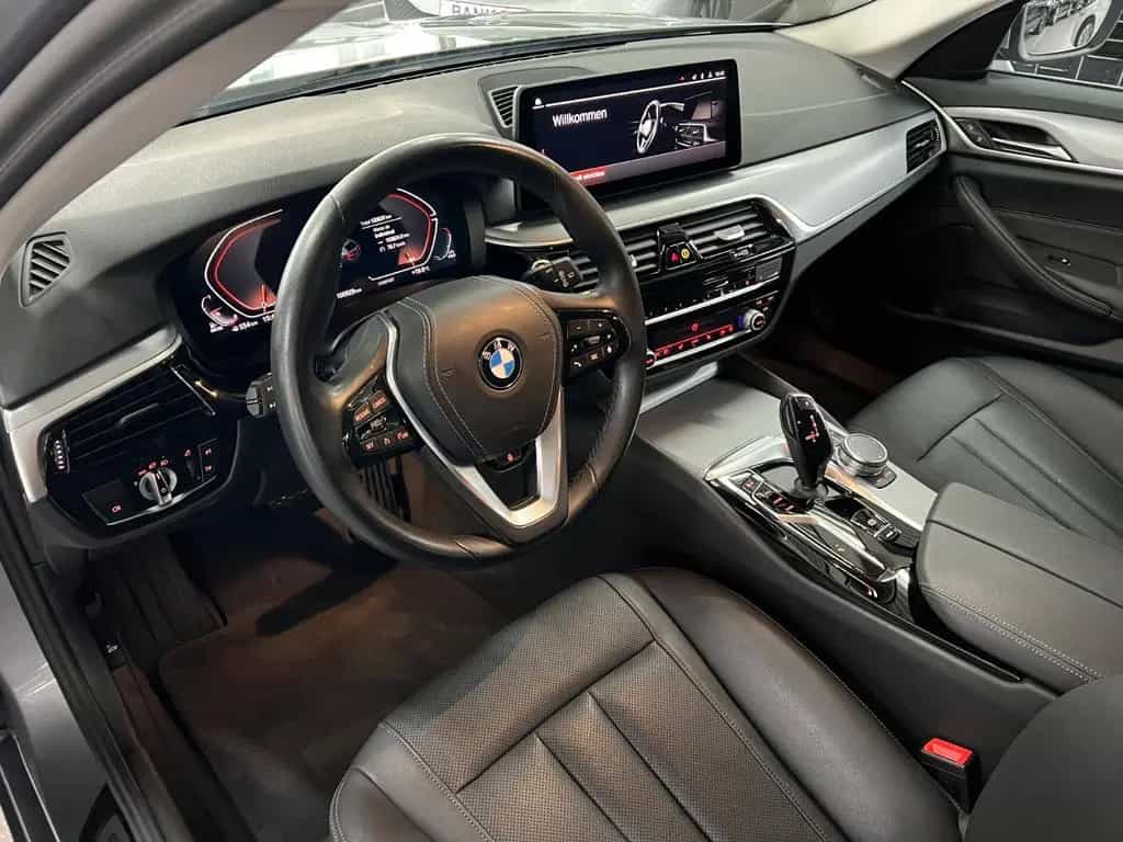 BMW 5 Series 520d Touring xD AHK+SH+Park+Driving Assist+KAM. 03/2023-photo-22