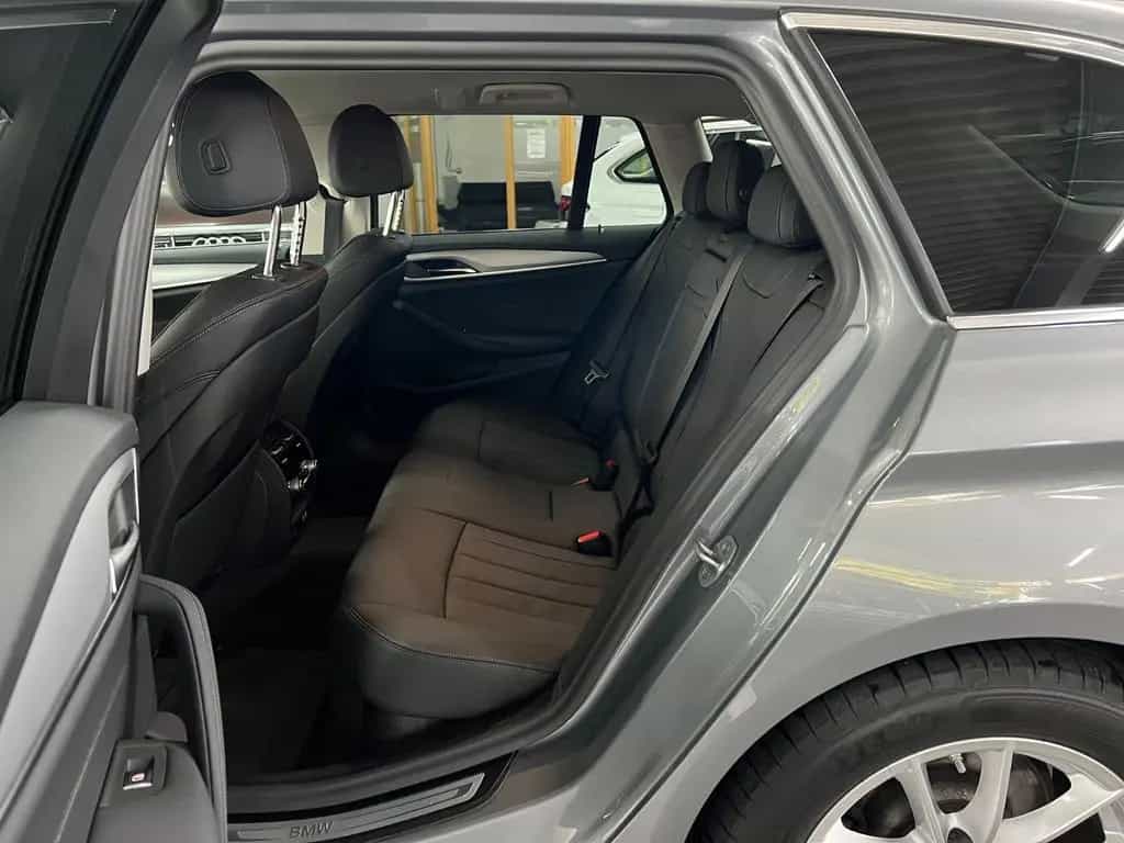 BMW 5 Series 520d Touring xD AHK+SH+Park+Driving Assist+KAM. 03/2023-photo-23