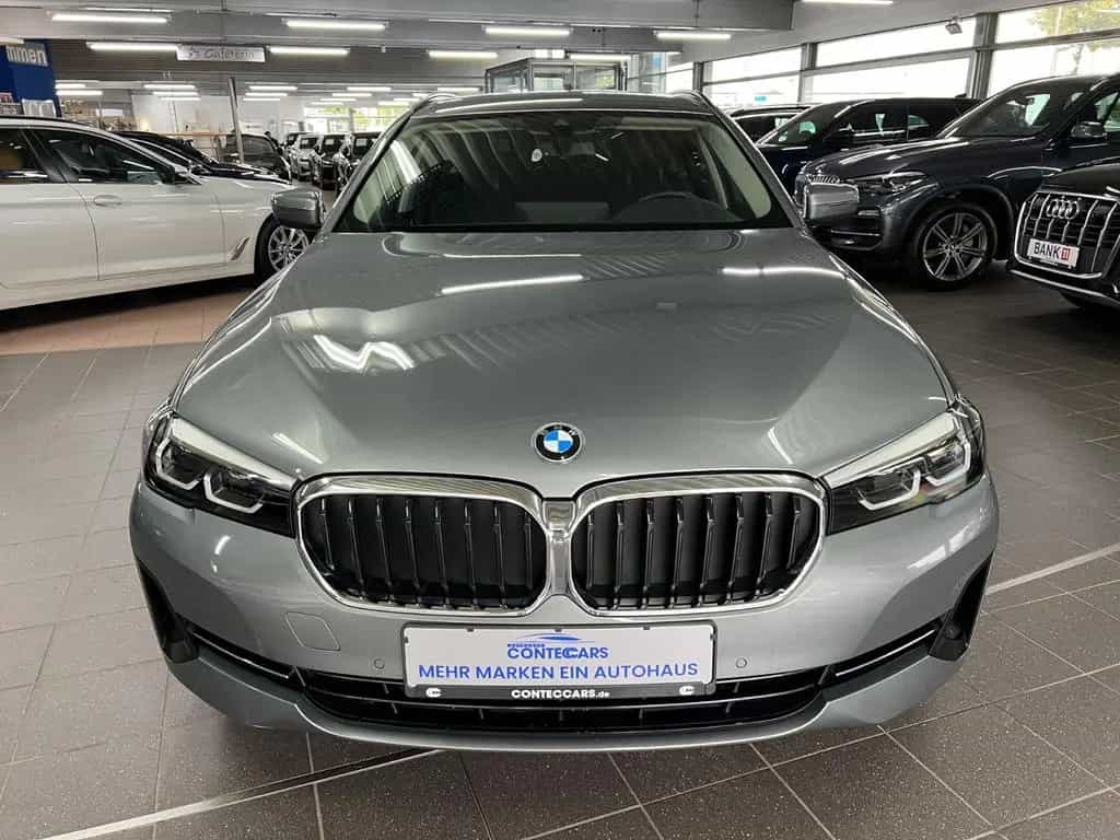BMW 5 Series 520d Touring xD AHK+SH+Park+Driving Assist+KAM. 03/2023-photo-4