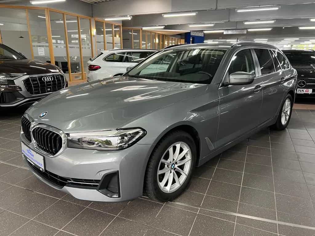 BMW 5 Series 520d Touring xD AHK+SH+Park+Driving Assist+KAM. 03/2023-photo-6