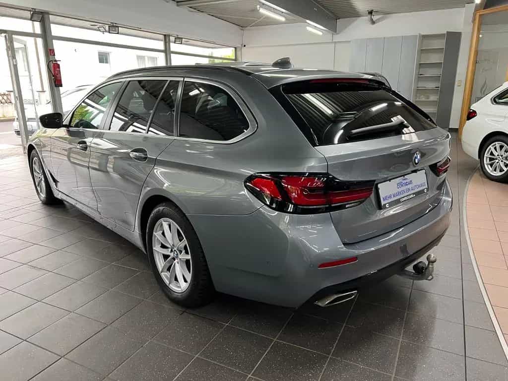 BMW 5 Series 520d Touring xD AHK+SH+Park+Driving Assist+KAM. 03/2023-photo-7