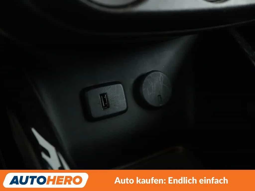 Opel Corsa 1.4 Turbo ON ecoFlex *TEMPO*PDC*CAM*SHZ* 02/2018-photo-24