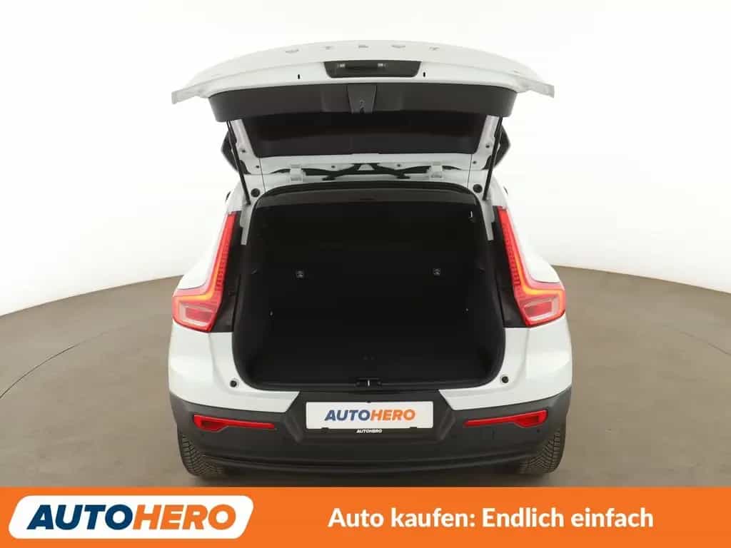 Volvo XC40 1.5 2WD *NAVI*LED*TEMPO*PDC*SHZ* 11/2018-photo-16