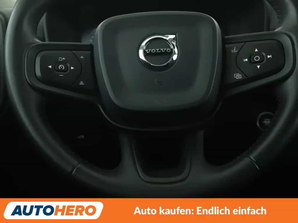Volvo XC40 1.5 2WD *NAVI*LED*TEMPO*PDC*SHZ* 11/2018-photo-18