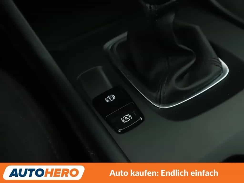 Volvo XC40 1.5 2WD *NAVI*LED*TEMPO*PDC*SHZ* 11/2018-photo-23
