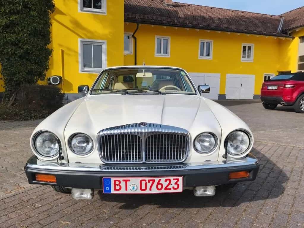 Jaguar XJ 07/1985-photo-2