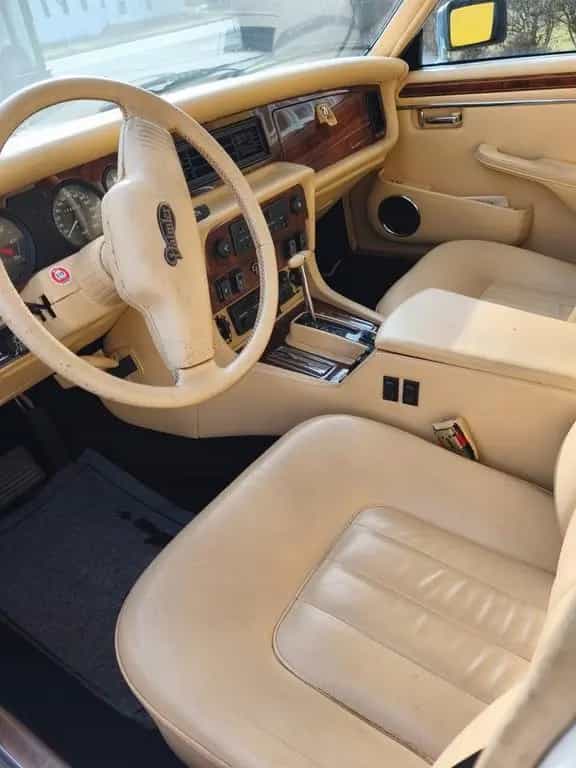 Jaguar XJ 07/1985-photo-4